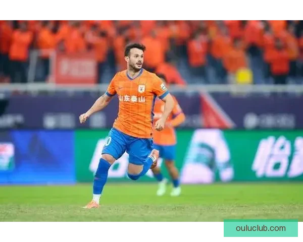 山东泰山外援中卫引关注 球迷建议最省事方案为留洛佩斯